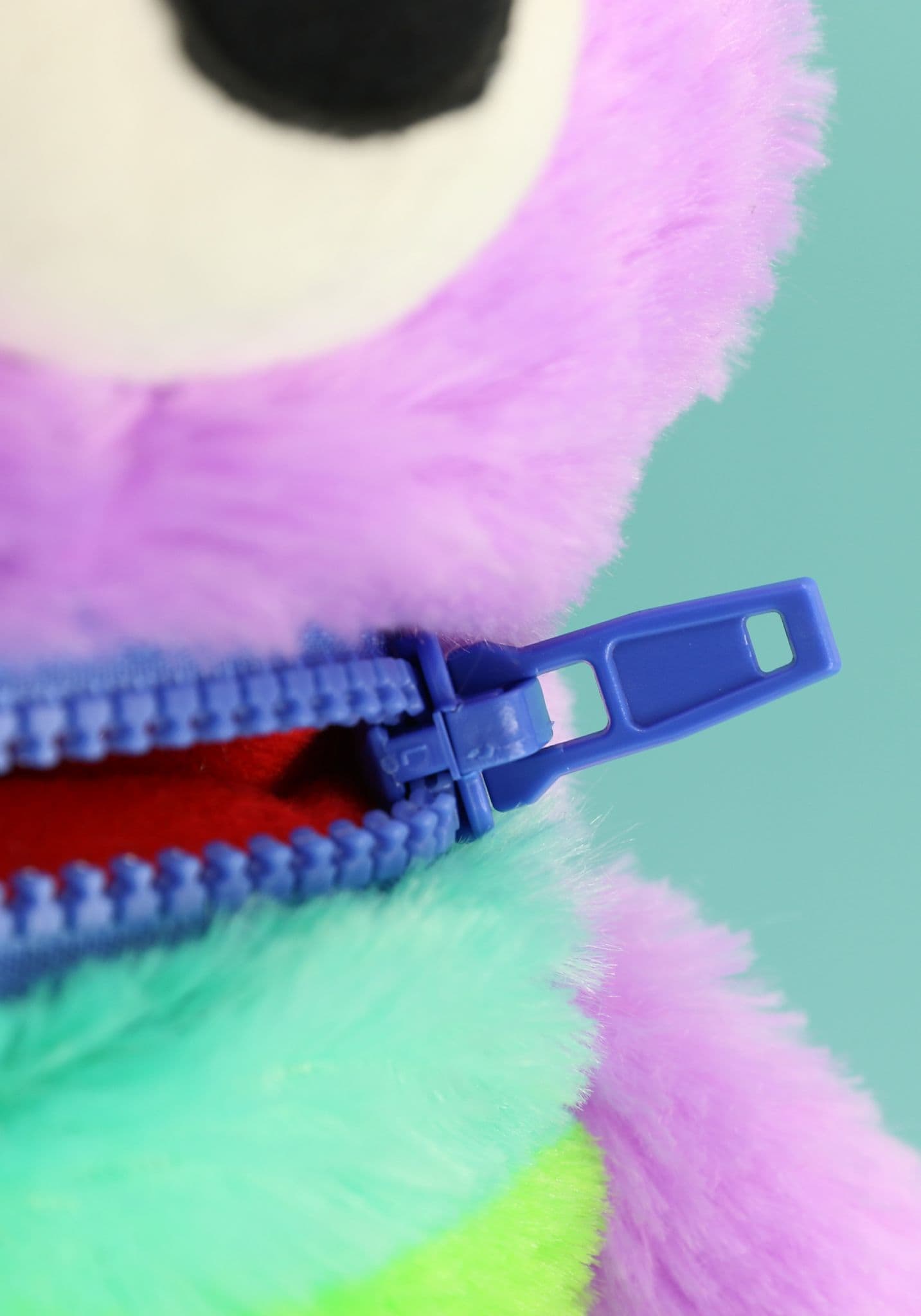 Furry Planet - Worry Yummy - 15"